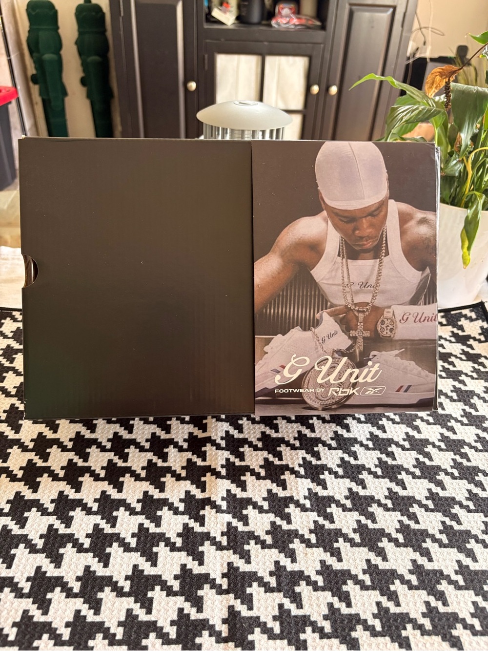 Reebok G-Unit Black and White Sneaker Box Artwork